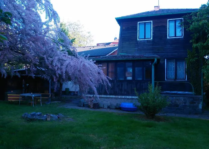 Old Summer House With Renovated Bathroom Appartement