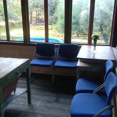 Apartament Old Summer House With Renovated Bathroom Praga