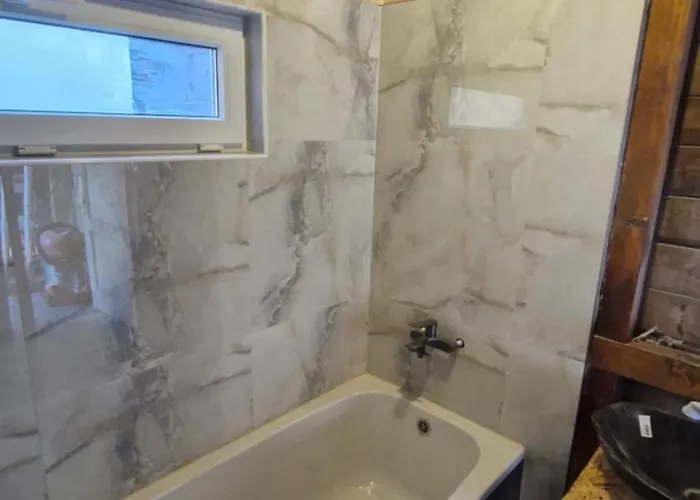 Old Summer House With Renovated Bathroom Apartman Prága