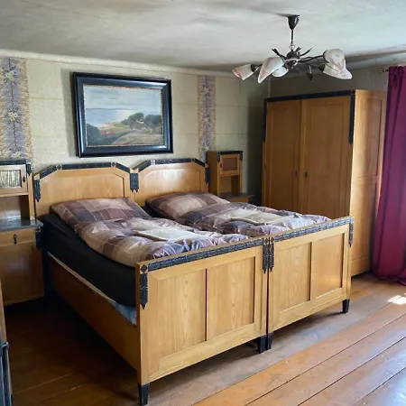 Old Summer House With Renovated Bathroom شقة *
