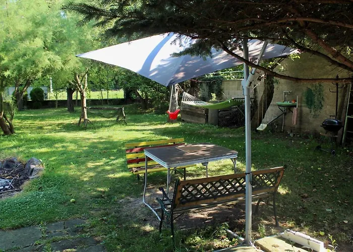Old Summer House With Renovated Bathroom *